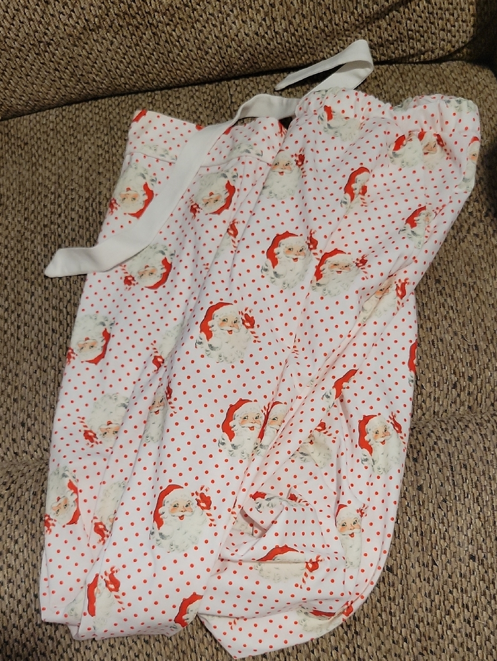 Women’s White and Red Santa Print Pajama Pants - Holiday Sleepwear